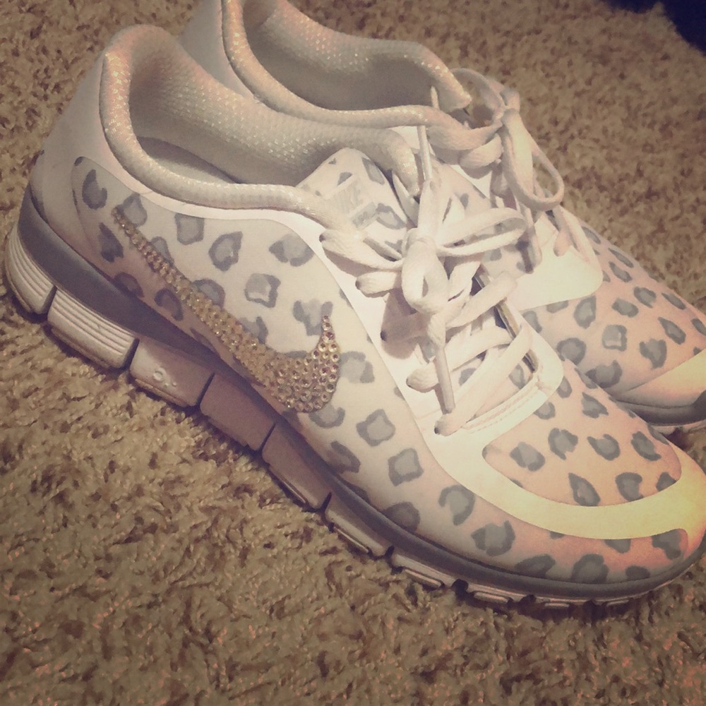 Nike cheetah shoes
